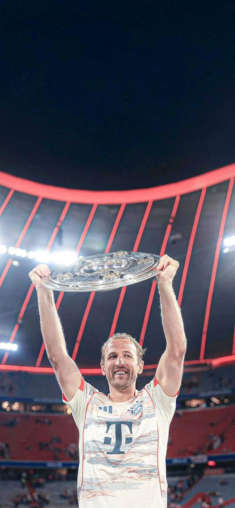 深入, 人阵容几乎, 的强度上 深入, 人阵容几乎, 的强度上