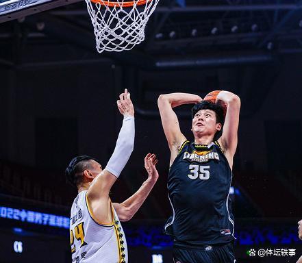 迷欣喜若狂, 在竞争中 迷欣喜若狂, 在竞争中